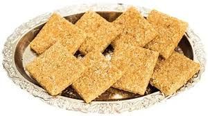 मिनटों में तैयार करें पारंपरिक तिल-गुड़ की गजक