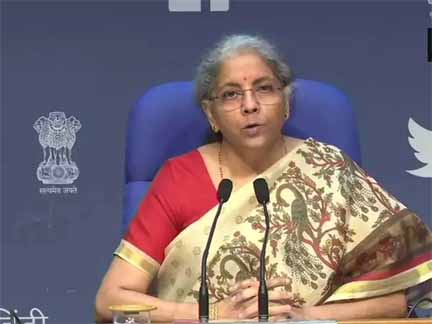 आम बजट निरंतरता कायम रखने, कर-अनुकूल व्यवस्था प्रदान करने में मददगार : सीतारमण आम बजट निरंतरता कायम रखने, कर-अनुकूल व्यवस्था प्रदान करने में मददगार : सीतारमण