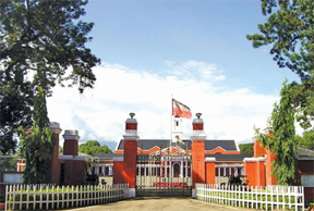 राष्ट्रीय इंडियन मिलिट्री कॉलेज में अब बालिकाएं भी पढेंगी राष्ट्रीय इंडियन मिलिट्री कॉलेज में अब बालिकाएं भी पढेंगी