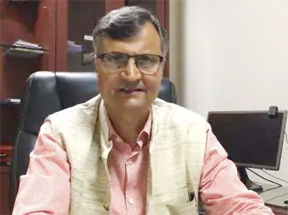 कृषि कानूनों को रद्द करना किसानों की आय बढ़ाने के प्रयासों को झटका: रमेश चंद कृषि कानूनों को रद्द करना किसानों की आय बढ़ाने के प्रयासों को झटका: रमेश चंद