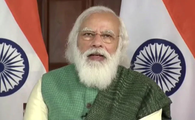 प्रधानमंत्री मोदी ने लोगों से स्वदेशी वस्तुएं खरीदने की अपील की प्रधानमंत्री मोदी ने लोगों से स्वदेशी वस्तुएं खरीदने की अपील की