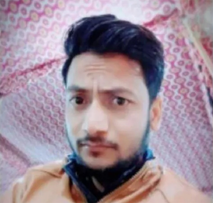 प्यार का ऐसा अंत...युवक ने खुद को मारी गोली, लिखा- प्रेमिका से परेशान होकर कर रहा हूं खुदकुशी...! प्यार का ऐसा अंत...युवक ने खुद को मारी गोली, लिखा- प्रेमिका से परेशान होकर कर रहा हूं खुदकुशी...!