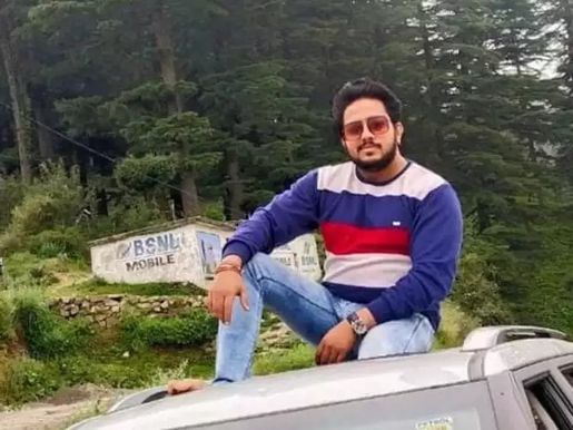 पतंग के मांझे से गला कटने पर एक व्यक्ति की मौत पतंग के मांझे से गला कटने पर एक व्यक्ति की मौत