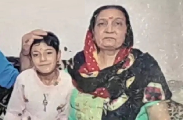 नानी और नातिन की धारदार हथियार से हत्या नानी और नातिन की धारदार हथियार से हत्या