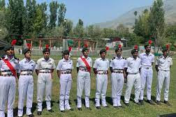 नौसेना ने 33 साल बाद जम्मू-कश्मीर की मानसबल झील में प्रशिक्षण केंद्र को बहाल किया नौसेना ने 33 साल बाद जम्मू-कश्मीर की मानसबल झील में प्रशिक्षण केंद्र को बहाल किया