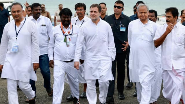 भारत जोड़ो यात्रा 16 सितंबर से फिर शुरू होगी भारत जोड़ो यात्रा 16 सितंबर से फिर शुरू होगी