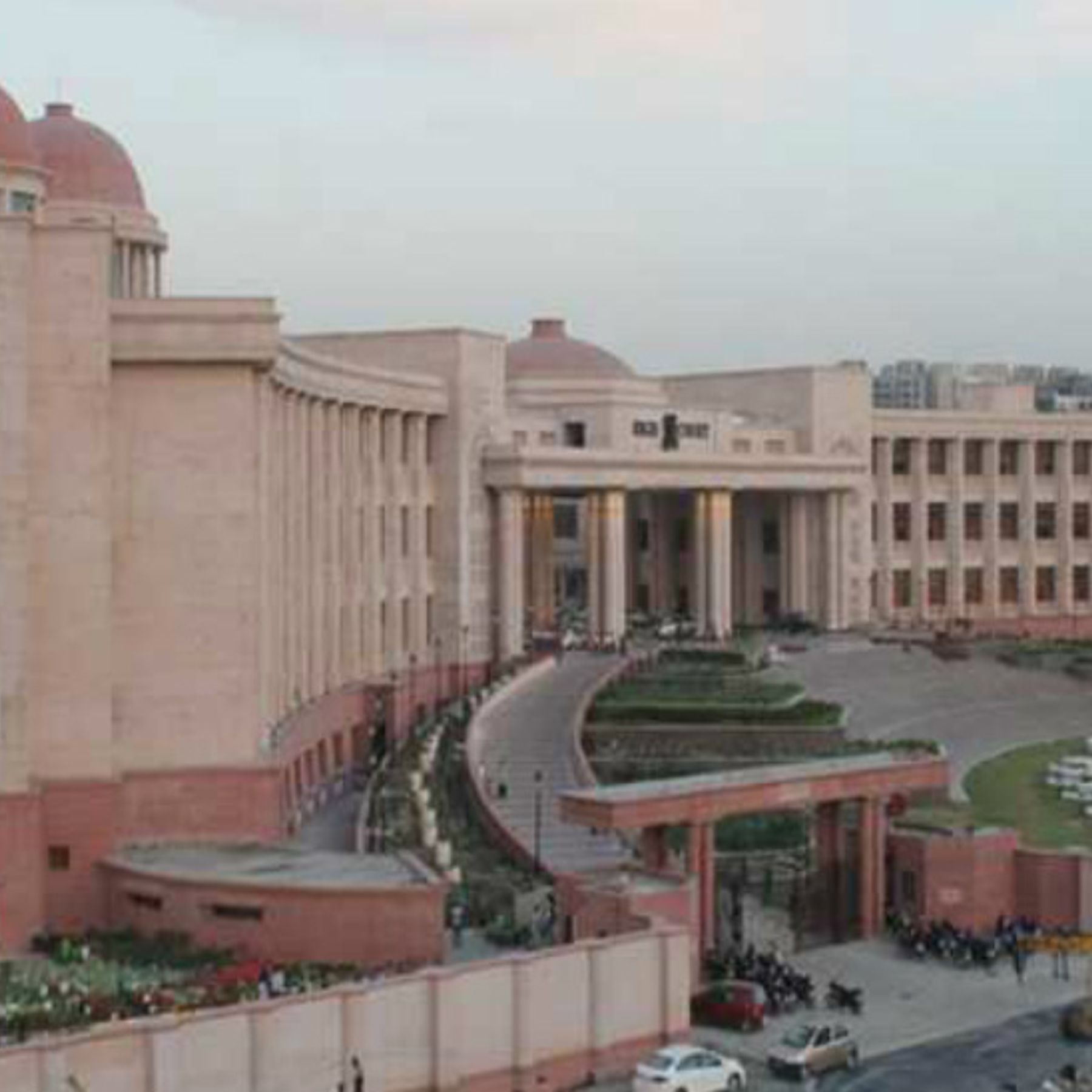 आंगनबाड़ी कार्यकर्ताओं को चुनाव समेत दूसरे कामों में लगाने पर रोक आंगनबाड़ी कार्यकर्ताओं को चुनाव समेत दूसरे कामों में लगाने पर रोक