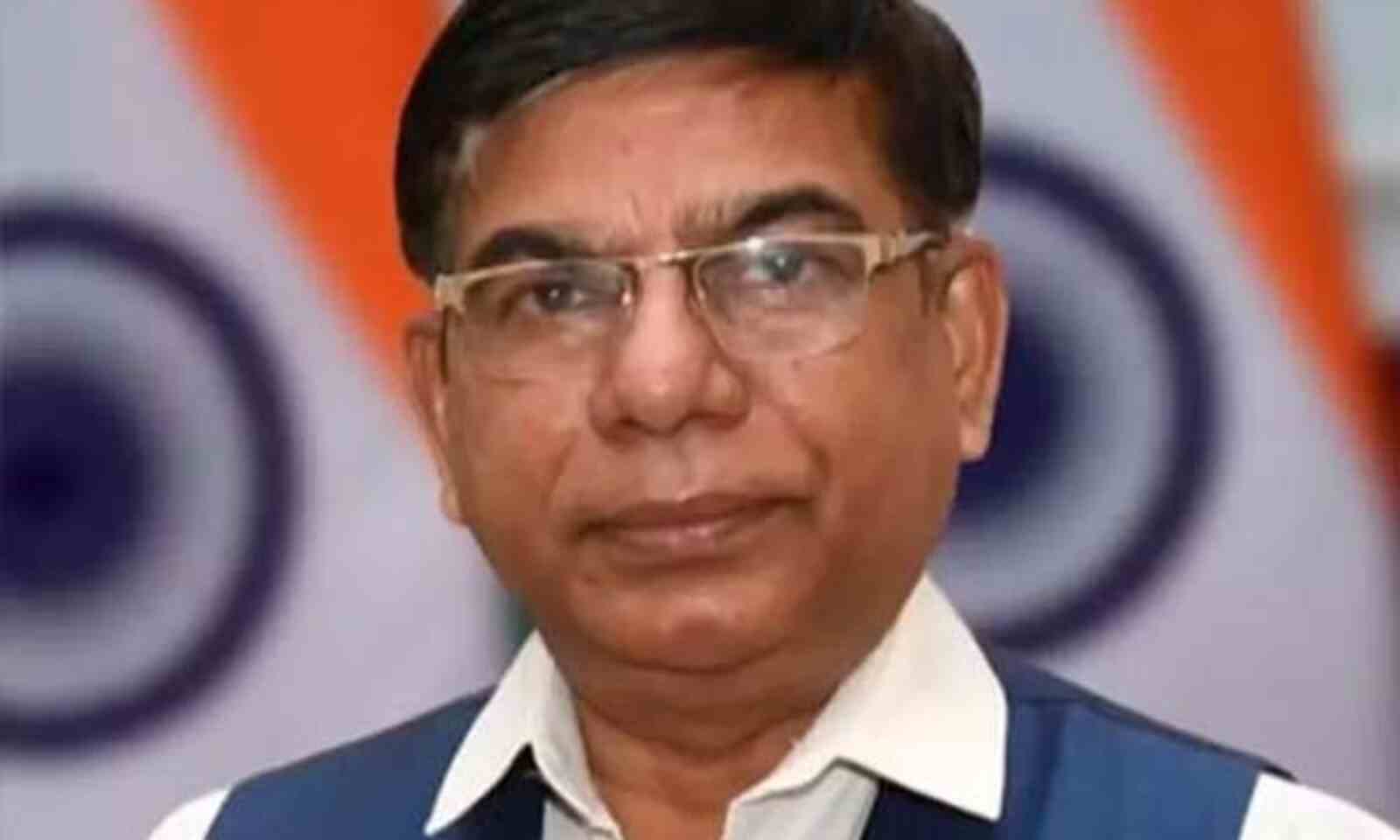 शिक्षा पद्धति में भारतीय संस्कृति एवं आधुनिक शिक्षा के तत्व समाहित हों : डा. सुभाष सरकार शिक्षा पद्धति में भारतीय संस्कृति एवं आधुनिक शिक्षा के तत्व समाहित हों : डा. सुभाष सरकार