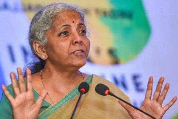 वर्ष 2022 के दौरान भारतवंशियों ने विदेश से देश में 100 अरब डॉलर भेजे : वित्त मंत्री वर्ष 2022 के दौरान भारतवंशियों ने विदेश से देश में 100 अरब डॉलर भेजे : वित्त मंत्री