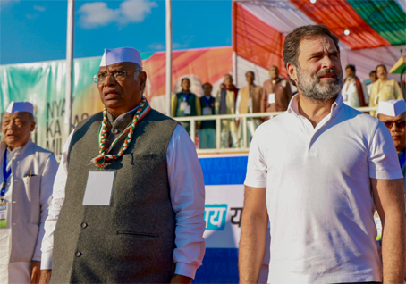 राहुल ने शुरू की भारत जोड़ो न्याय यात्रा, बोले : देश में हो रहा है भारी अन्याय राहुल ने शुरू की भारत जोड़ो न्याय यात्रा, बोले : देश में हो रहा है भारी अन्याय