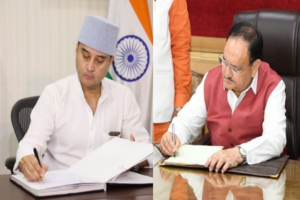 ज्योतिरादित्य सिंधिया और जगत प्रकाश नड्डा ने संभाला अपने मंत्रालयों का कार्यभार ज्योतिरादित्य सिंधिया और जगत प्रकाश नड्डा ने संभाला अपने मंत्रालयों का कार्यभार