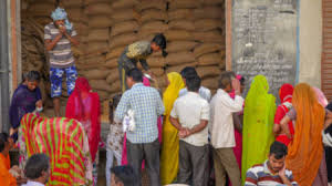 सरकार ने जन पोषण केंद्र की पायलट परियोजना शुरू की, राशन की दुकानों को बदलाव का मौका मिला सरकार ने जन पोषण केंद्र की पायलट परियोजना शुरू की, राशन की दुकानों को बदलाव का मौका मिला