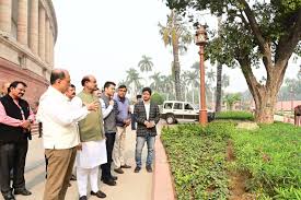 शीतकालीन सत्र से पहले बिरला ने तैयारियों का जायजा लिया शीतकालीन सत्र से पहले बिरला ने तैयारियों का जायजा लिया