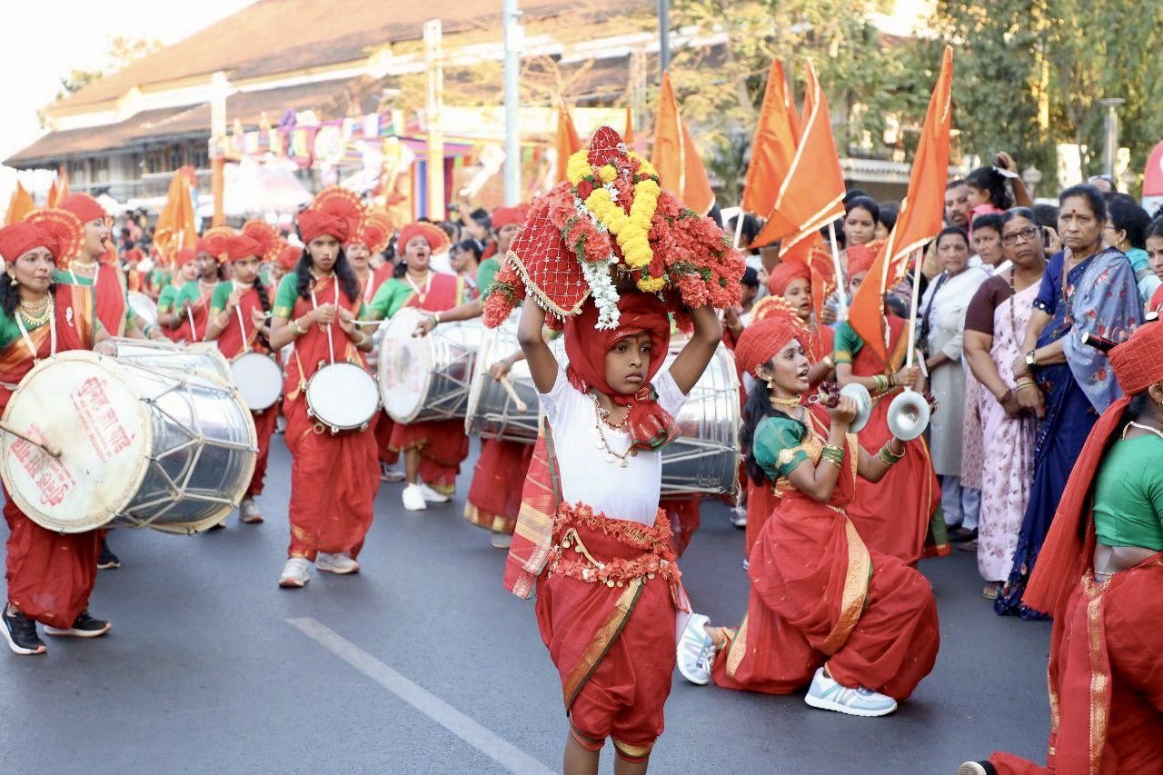 गोवा शिगमो महोत्सव : वसंत के स्वागत में रंग-बिरंगी झांकियों और लोक नृत्यों का जश्न गोवा शिगमो महोत्सव : वसंत के स्वागत में रंग-बिरंगी झांकियों और लोक नृत्यों का जश्न