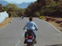 दिल्ली में एक राइडर ने भरा 61 हजार रु. का जुर्माना! दिल्ली में एक राइडर ने भरा 61 हजार रु. का जुर्माना!