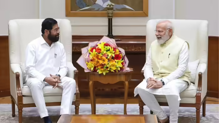 महाराष्ट्र के उपमुख्यमंत्री शिंदे ने प्रधानमंत्री मोदी से मुलाकात की महाराष्ट्र के उपमुख्यमंत्री शिंदे ने प्रधानमंत्री मोदी से मुलाकात की