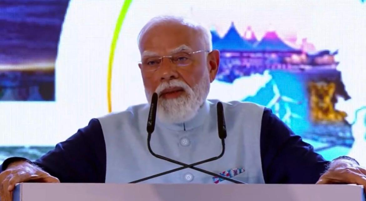 पीएम मोदी ने वाइब्रेंट गुजरात रीजनल कॉन्फ्रेंस का किया उद्घाटन, कहा- यह समिट ग्लोबल ग्रोथ का बड़ा उदाहरण पीएम मोदी ने वाइब्रेंट गुजरात रीजनल कॉन्फ्रेंस का किया उद्घाटन, कहा- यह समिट ग्लोबल ग्रोथ का बड़ा उदाहरण