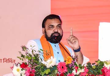 पीएम मोदी की अपील का बिहार में दिखा असर, सीएम फ्लीट में वाहनों की संख्या घटेगी पीएम मोदी की अपील का बिहार में दिखा असर, सीएम फ्लीट में वाहनों की संख्या घटेगी