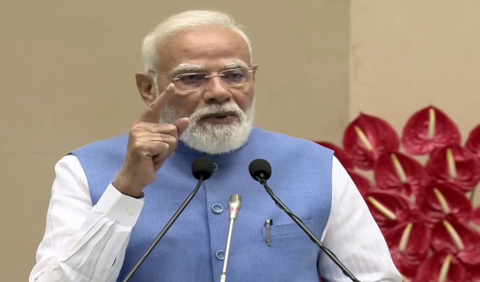 पीएम विकसित भारत रोजगार योजना’ भविष्य के भारत के लिए तैयार कर रही मजबूत वर्कफोर्स: पीएम मोदी पीएम विकसित भारत रोजगार योजना’ भविष्य के भारत के लिए तैयार कर रही मजबूत वर्कफोर्स: पीएम मोदी