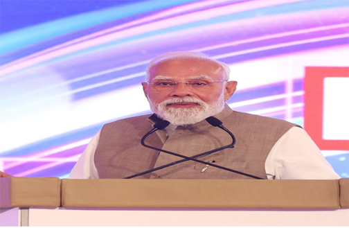 भारत में 70 वर्ष से ऊपर के हर नागरिक के लिए 5 लाख रुपए तक का मुफ्त इलाज उपलब्ध है :पीएम मोदी भारत में 70 वर्ष से ऊपर के हर नागरिक के लिए 5 लाख रुपए तक का मुफ्त इलाज उपलब्ध है :पीएम मोदी