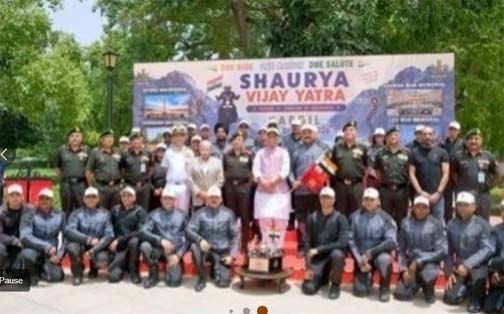 कारगिल के शहीदों को नमन, राजनाथ बोले- हर दुस्साहस का मिलेगा जवाब कारगिल के शहीदों को नमन, राजनाथ बोले- हर दुस्साहस का मिलेगा जवाब