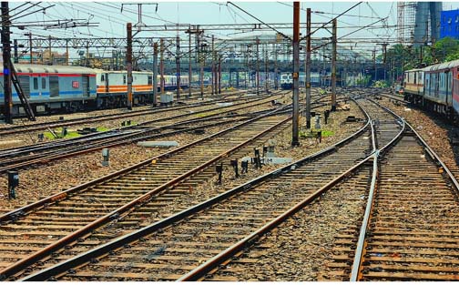 हाई-डेंसिटी रेल मार्ग पर तीसरी लाइन के लिए 440 करोड़ रुपए की परियोजना मंजूर हाई-डेंसिटी रेल मार्ग पर तीसरी लाइन के लिए 440 करोड़ रुपए की परियोजना मंजूर