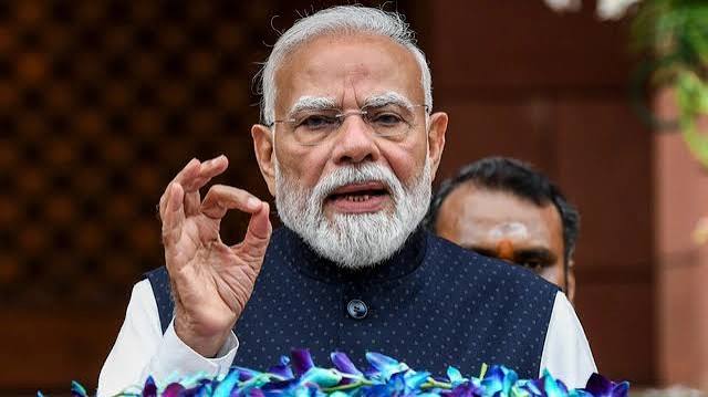 मोदी सरकार का 'जेन जी' से संपर्क का अभियान : प्रतिदिन एक मंत्री एक विश्वविद्यालय का दौरा करेंगे मोदी सरकार का 'जेन जी' से संपर्क का अभियान : प्रतिदिन एक मंत्री एक विश्वविद्यालय का दौरा करेंगे