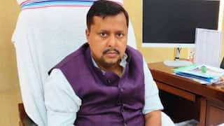 कांग्रेस आज की 'नयी मुस्लिम लीग : वंदे मातरम् के केवल दो अंतरे गाने के फैसले पर नवीन ने साधा निशाना कांग्रेस आज की 'नयी मुस्लिम लीग : वंदे मातरम् के केवल दो अंतरे गाने के फैसले पर नवीन ने साधा निशाना