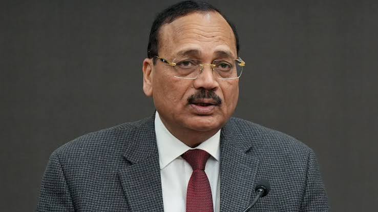 प्रधान न्यायाधीश शुक्रवार को 26 मोबाइल ई-सेवा वैन को दिखाएंगे हरी झंडी प्रधान न्यायाधीश शुक्रवार को 26 मोबाइल ई-सेवा वैन को दिखाएंगे हरी झंडी