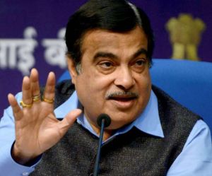 नये मोटर वाहन अधिनियम से दुर्घटनाओं में कमी आएगी-गडकरी