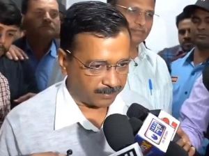 दिल्ली में 31 मार्च तक स्कूल-कॉलेज और सिनेमाघर बंद