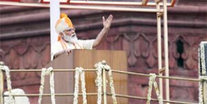 छह लाख गांवों को तीन साल में आप्टिकल फाइबर सुविधा उपलब्ध होगी- पीएम