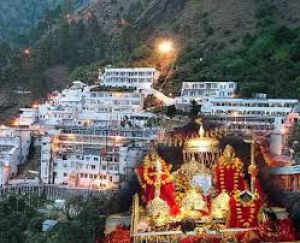   वैष्णो देवी मंदिर में 15 अक्टूबर से प्रतिदिन 7 हजार श्रद्धालुओं को दर्शन करने की अनुमति होगी