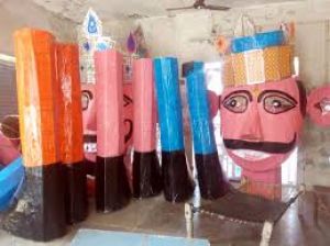  दशहरे में पुतला निर्माण व्यवसाय पर छाया कोरोना वायरस का साया