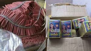  70 लाख रूपये के अवैध पटाखे जब्त, तीन गिरफ्तार