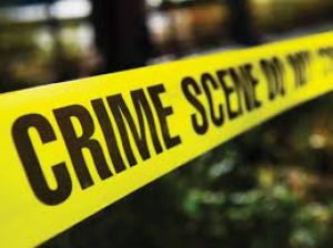  बेटी की हत्या के आरोप में दंपति गिरफ्तार