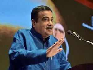 जीवाश्म ईंधन पर निर्भरता कम करने के तरीकों पर शोध की जरूरत : गडकरी