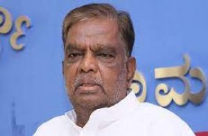 भाजपा सांसद और पूर्व केंद्रीय मंत्री श्रीनिवास प्रसाद का निधन