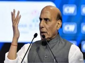  राजनाथ सिंह के पास 3.11 करोड़ रुपये से ज्यादा की चल संपत्ति, लेकिन कोई वाहन नहीं