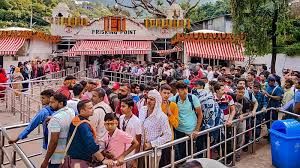 नवरात्रि के दौरान 18 लाख से अधिक श्रद्धालुओ ने शक्तिपीठों के दर्शन किए