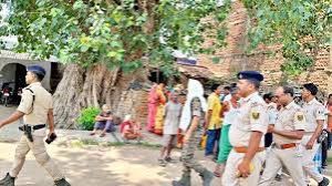 जमीन विवाद को लेकर पिता-पुत्र की गोली मारकर हत्या...!