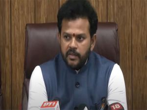 डीजीसीए ने बोइंग ड्रीमलाइनर 787 श्रृंखला के विमानों की जांच का समय बढ़ाने का आदेश किया जारी : केंद्रीय मंत्री राम मोहन नायडू