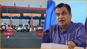 सरकार 15 अगस्त से 3,000 रुपये का फास्टैग आधारित वार्षिक ‘पास' शुरू करेगी : गडकरी