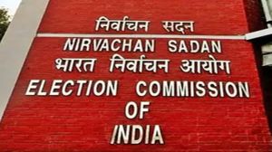 बिहार : 2003 की मतदाता सूची चुनाव आयोग वेबसाइट पर अपलोड, 4.96 करोड़ मतदाताओं को नहीं देना होगा कोई दस्तावेज