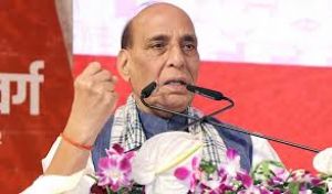  आतंकवादियों का सफाया करने में कोई हिचकिचाहट नहीं, चाहे वे कहीं भी हों: राजनाथ