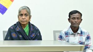 तेलंगाना में दो वरिष्ठ माओवादी नेताओं ने किया आत्मसमर्पण, 40 साल बाद मुख्यधारा में वापस लौटे