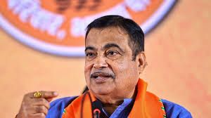  परिवहन मंत्रालय बस संचालकों को लाभ पहुंचाने के लिए टोल नीति पर काम कर रहा है: गडकरी