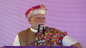 ‘नारी शक्ति’ भारत के विकास की नींव : पीएम मोदी ‘नारी शक्ति’ भारत के विकास की नींव : पीएम मोदी