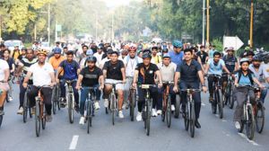 केंद्रीय मंत्री मनसुख मांडविया ने ‘संडे ऑन साइकिल’ एंथम लॉन्च किया केंद्रीय मंत्री मनसुख मांडविया ने ‘संडे ऑन साइकिल’ एंथम लॉन्च किया