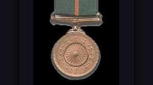 अशोक चक्र श्रृंखला के वीरता पुरस्कारों का नाम 1967 में बदला गया : अभिलेखीय रिकॉर्ड अशोक चक्र श्रृंखला के वीरता पुरस्कारों का नाम 1967 में बदला गया : अभिलेखीय रिकॉर्ड